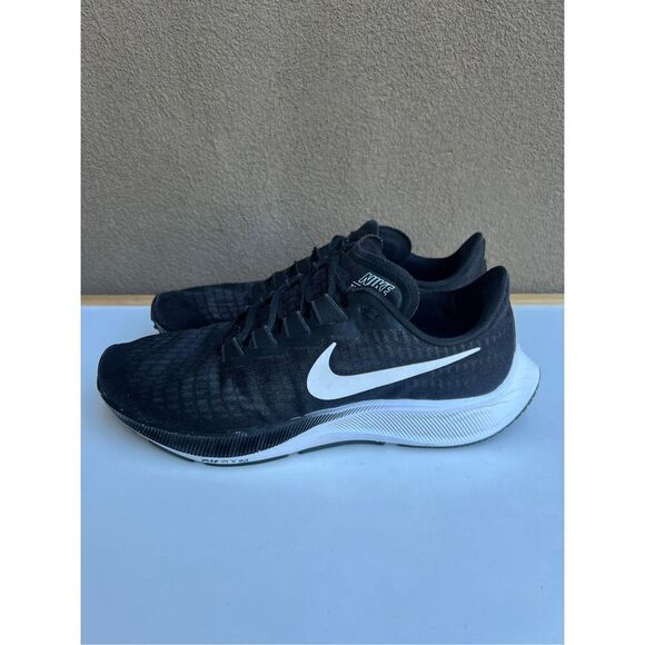 Nike Shoes Mens Size 9.5 Black White Swoosh Air Zoom Pegasus 37 Running Sneakers - Picture 3 of 10